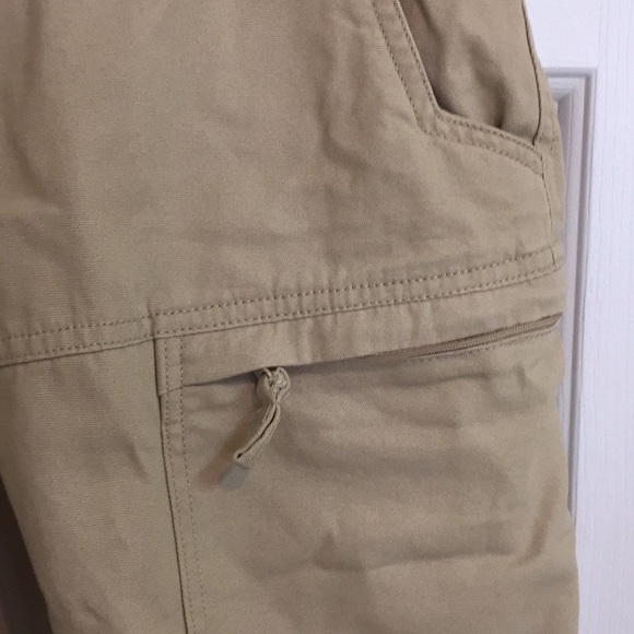 Khaki shorts - Picture 3 of 5